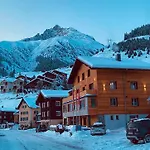 Hotel Mountain Sedrun