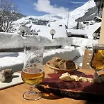 Mountain 3* Sedrun