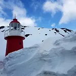 Mountain 3*