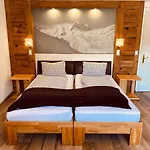 Mountain 3* Sedrun