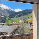 Mountain 3* Sedrun