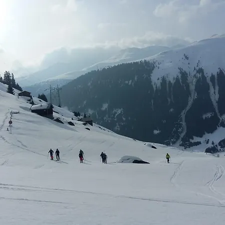 Hotell Mountain Sedrun