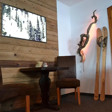 Hotell Mountain Sedrun